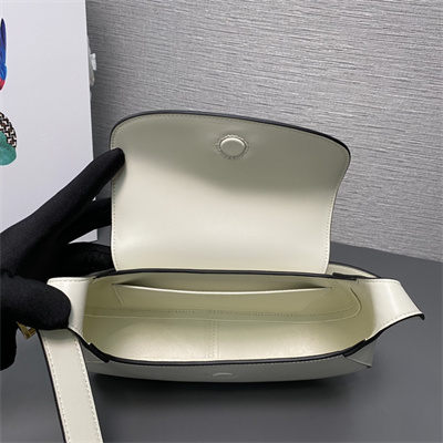Pra*a small leather shoulder bag white 1bd358