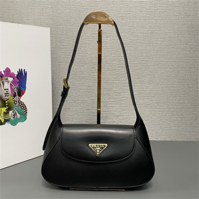 Pra*a small leather shoulder bag black 1bd358