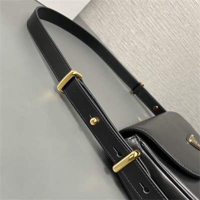 Pra*a arqué leather shoulder bag with flap black 1bd365