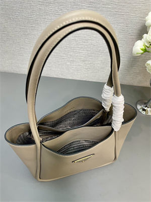 Pra*a leather mini tote bag clay 1bg539