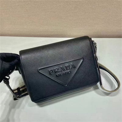 Pra*a saffiano leather shoulder bag in black 2vd046