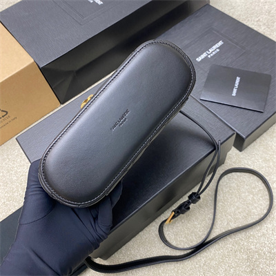 Y.S.L Vanity Case In Quilted Lambskin Black