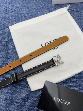 L0ew* belt in calfskin 15mm silver hardware black/brown