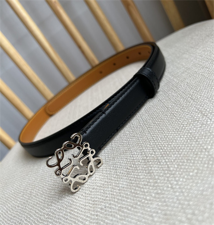 L0ew* belt in smooth calfskin 20mm  silver hardware black/brown