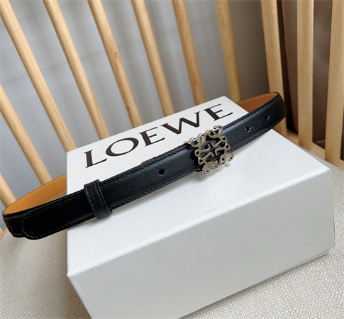 L0ew* belt in smooth calfskin 20mm  silver hardware black/brown