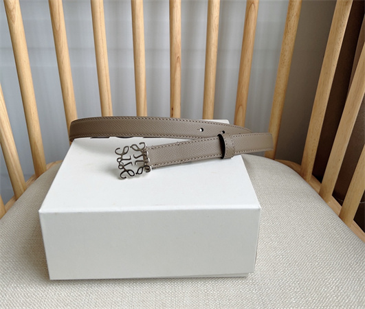 L0ew* belt in grained calfskin 20mm silver hardware grey/brown