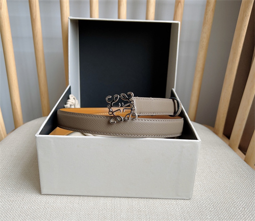 L0ew* belt in grained calfskin 20mm silver hardware grey/brown