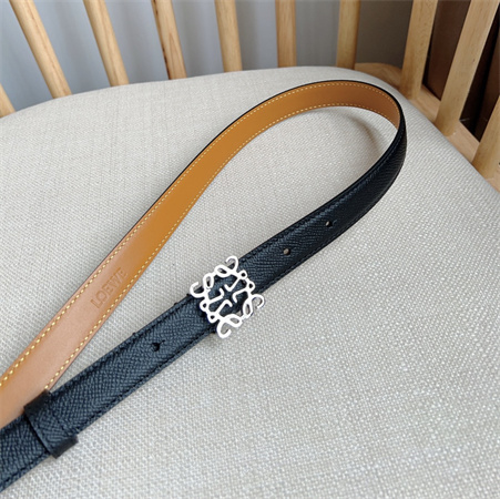 L0ew* belt in grained calfskin 20mm  silver hardware black/brown