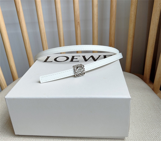 L0ew* belt in calfskin 10mm silver hardware white