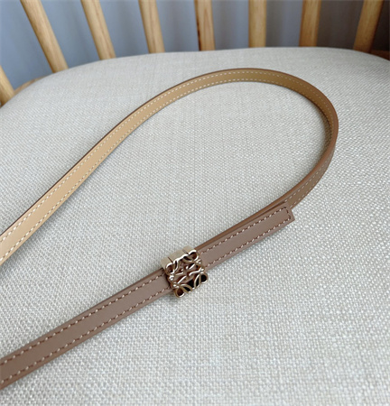 L0ew* belt in calfskin 10mm gold hardware brown