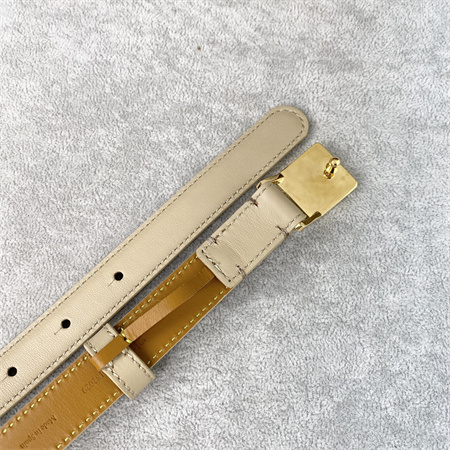 L0ew* belt in calfskin 20mm gold hardware beige
