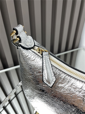 F**digraphy mini leather bag silver/gold