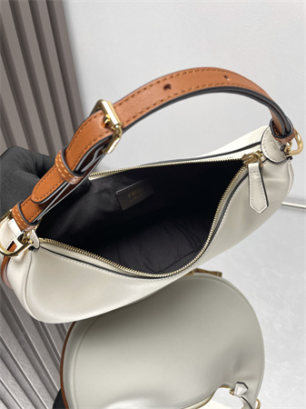 F**digraphy small leather bag white