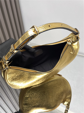 F**digraphy small leather bag gold