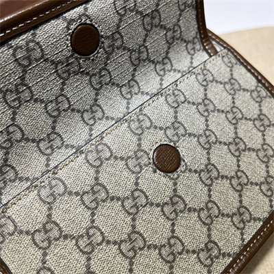 Gu.cci Messenger Bag Interlocking G Canvas 674164