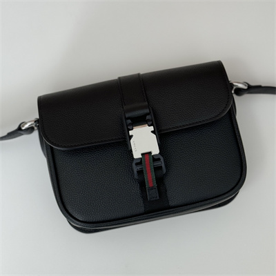 gu.cci S*per mini shoulder bag black soft grainy leather 800313
