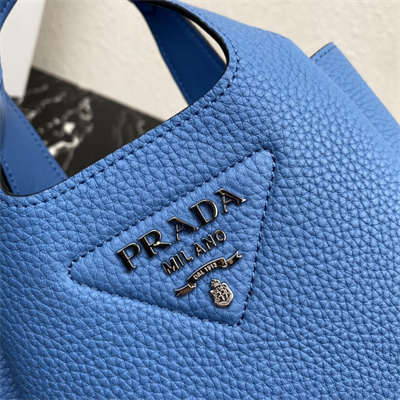 Pra*a leather mini bag wave 1ba349