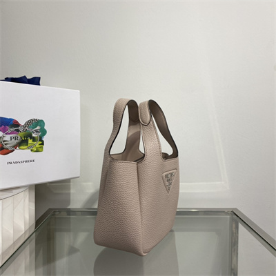 Pra*a leather mini bag 1ba349