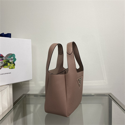 Pra*a leather mini bag 1ba349