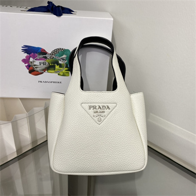 Pra*a leather mini bag white/black 1ba349
