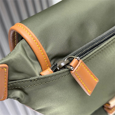 Pra*a re-nylon and leather shoulder bag military/caramel 2vh176