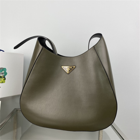 Pra*a large leather shoulder bag with topstitching green 1bc181