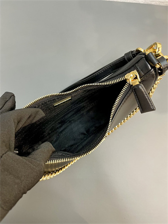 Pra*a re-edition smooth leather mini-bag black 1bc204