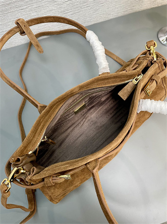 Pra*a medium suede handbag  brown 1ba426