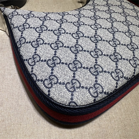 gu.cci attache small shoulder bag gg S*p*e canvas 699409