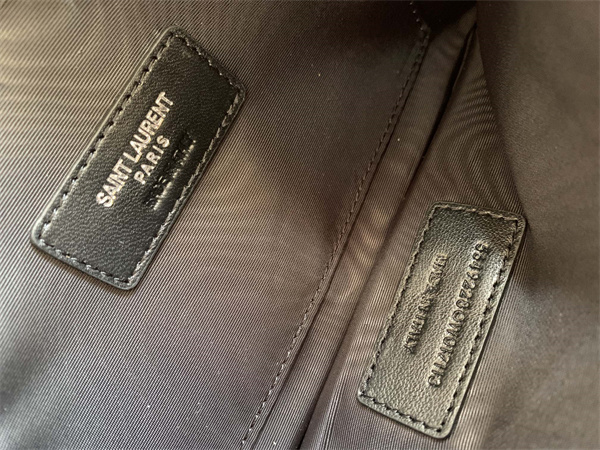 Y.S.L CASSANDRE MATELASSÉ Large Pouch In Grain DE Poudre Leather Black /Black