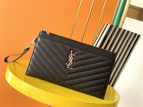 Y.S.L CASSANDRE MATELASSÉ Large Pouch In Grain DE Poudre Leather Black /Silver