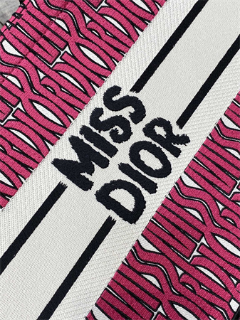 cd miss D*or medium book tote allover emb fuchsia