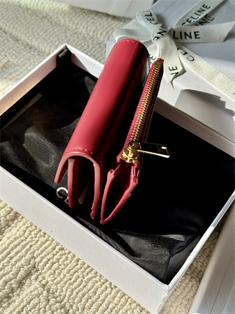 Ce**e compact wallet with coin triomphe in shiny calfskin