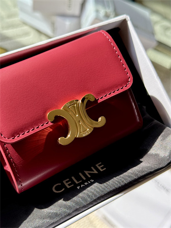 Ce**e compact wallet with coin triomphe in shiny calfskin