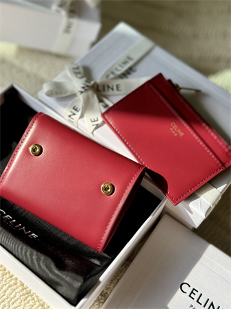 Ce**e compact wallet with coin triomphe in shiny calfskin
