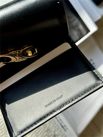 Ce**e compact wallet with coin triomphe in shiny calfskin