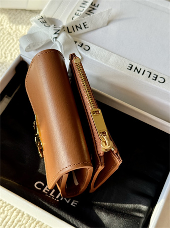 Ce**e compact wallet with coin triomphe in shiny calfskin
