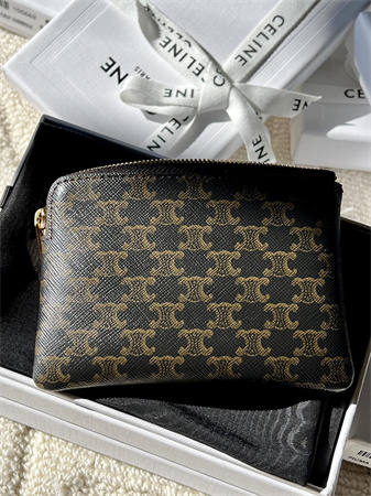 Ce**e coin purse with printing in triomphe canvas