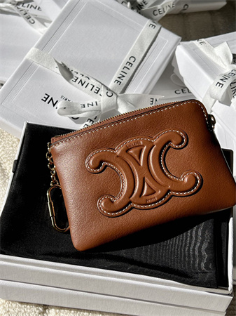 Ce**e triomphe coin purse smooth calfskin brown