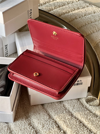 Ce**e triomphe compact wallet in shiny calfskin red