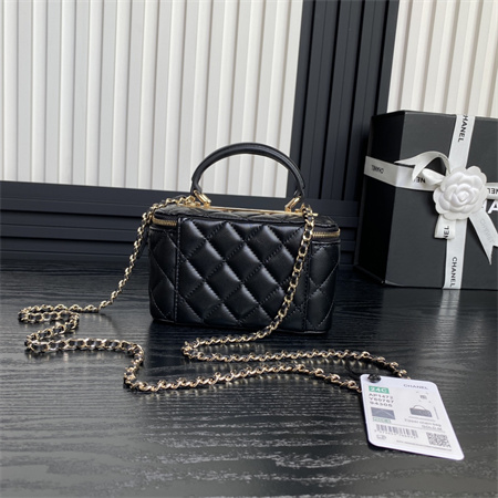 Ch*el trendy cc vanity case lambskin gold tone metal black ap1472