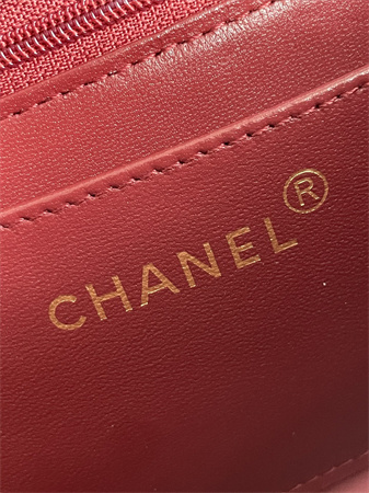 Ch*el vintage flap bag grained calfskin gold tone metal black a2221