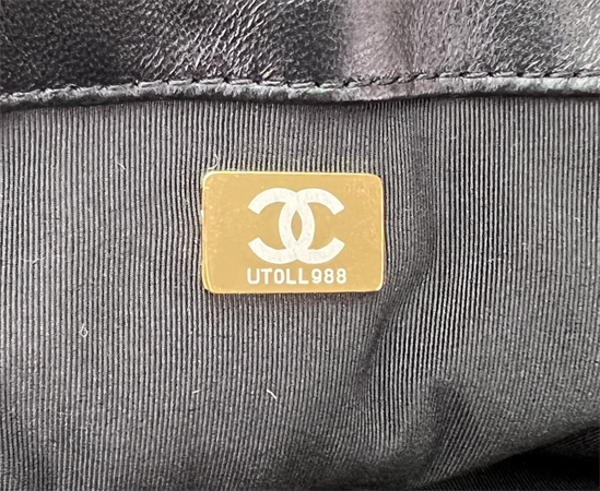 Ch*el 19 bag tweed gold tone black/grey as1160