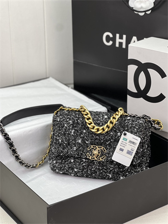 Ch*el 19 bag tweed gold tone black/white as1160