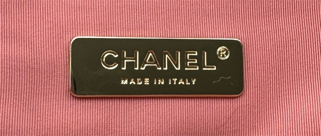 large Ch*el 19 bag tweed gold tone multicolor as1161