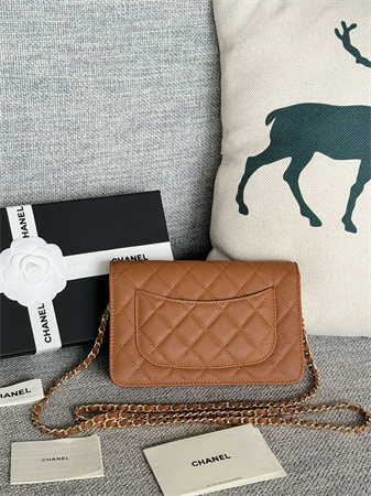 Ch*el wallet on chain grained calfskin gold tone metal brown ap0250