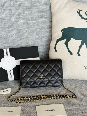 Ch*el wallet on chain grained calfskin gold tone metal black ap0250