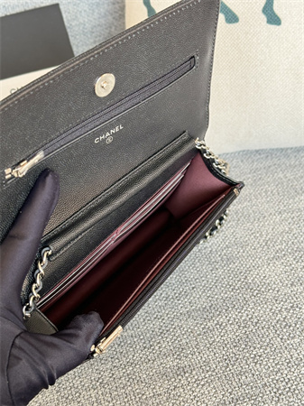 Ch*el wallet on chain grained calfskin silver tone metal black ap0250