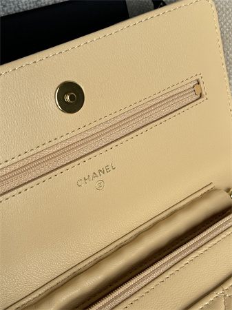 Ch*el wallet on chain lambskin gold tone metal beige ap0250