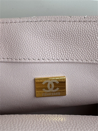 Ch*el small coco handle bag grained calfskin lt gold metal lt pink a92990